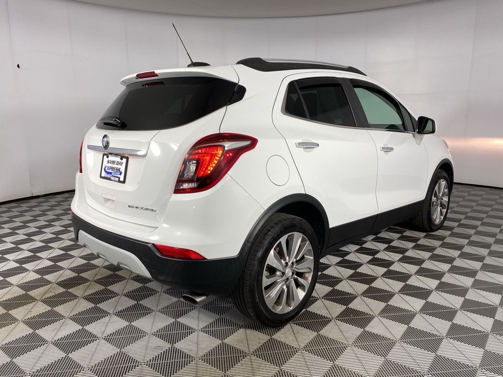 2020 Buick Encore Preferred photo 17