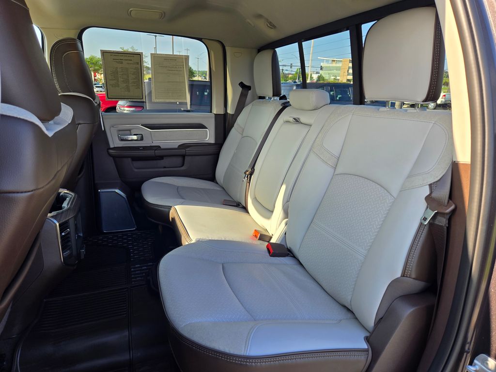2025 Ram 2500 Laramie photo 27