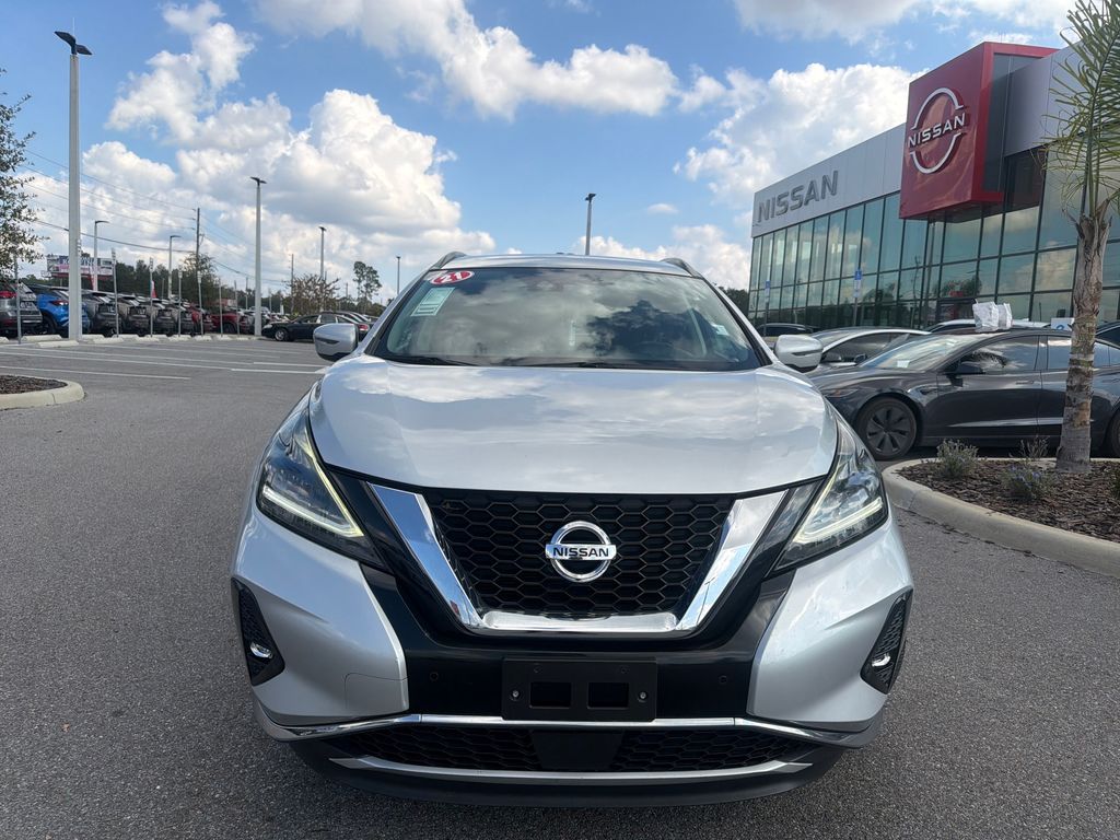 2021 Nissan Murano SV photo 2