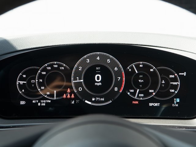 2026 Porsche Cayenne photo 24