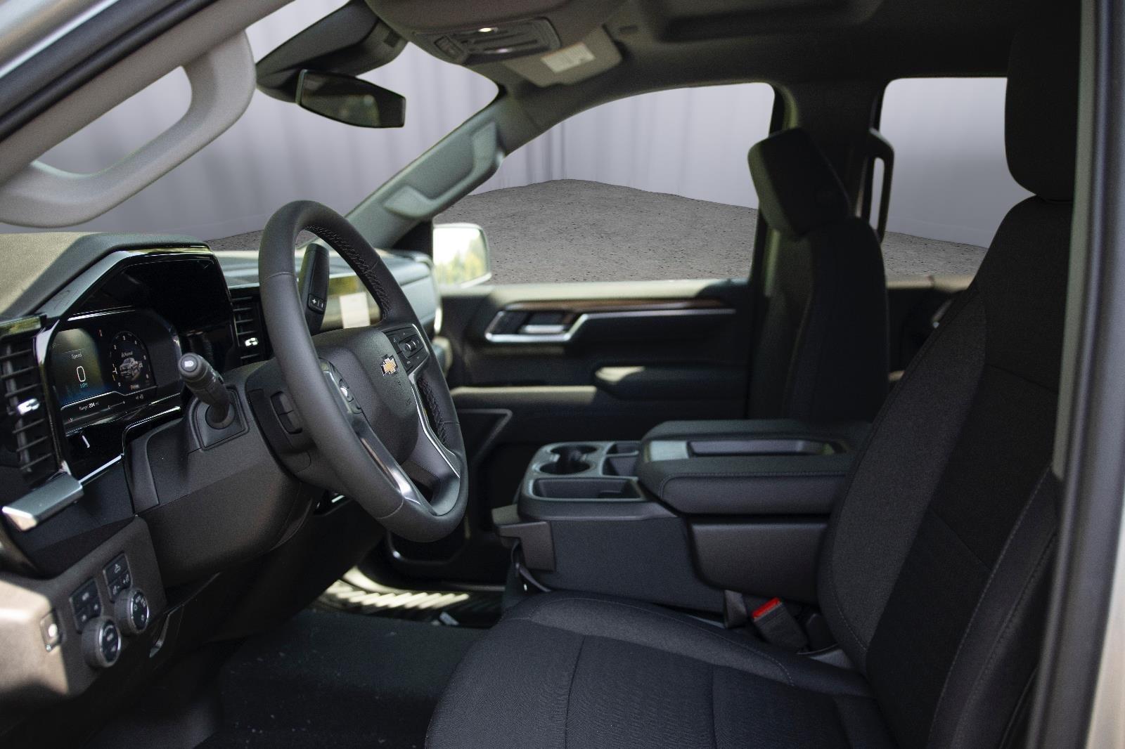 2025 Chevrolet Silverado 1500 LT photo 12