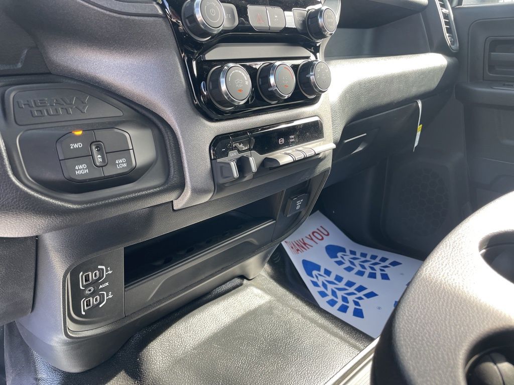 2026 Ram 2500 Tradesman photo 24