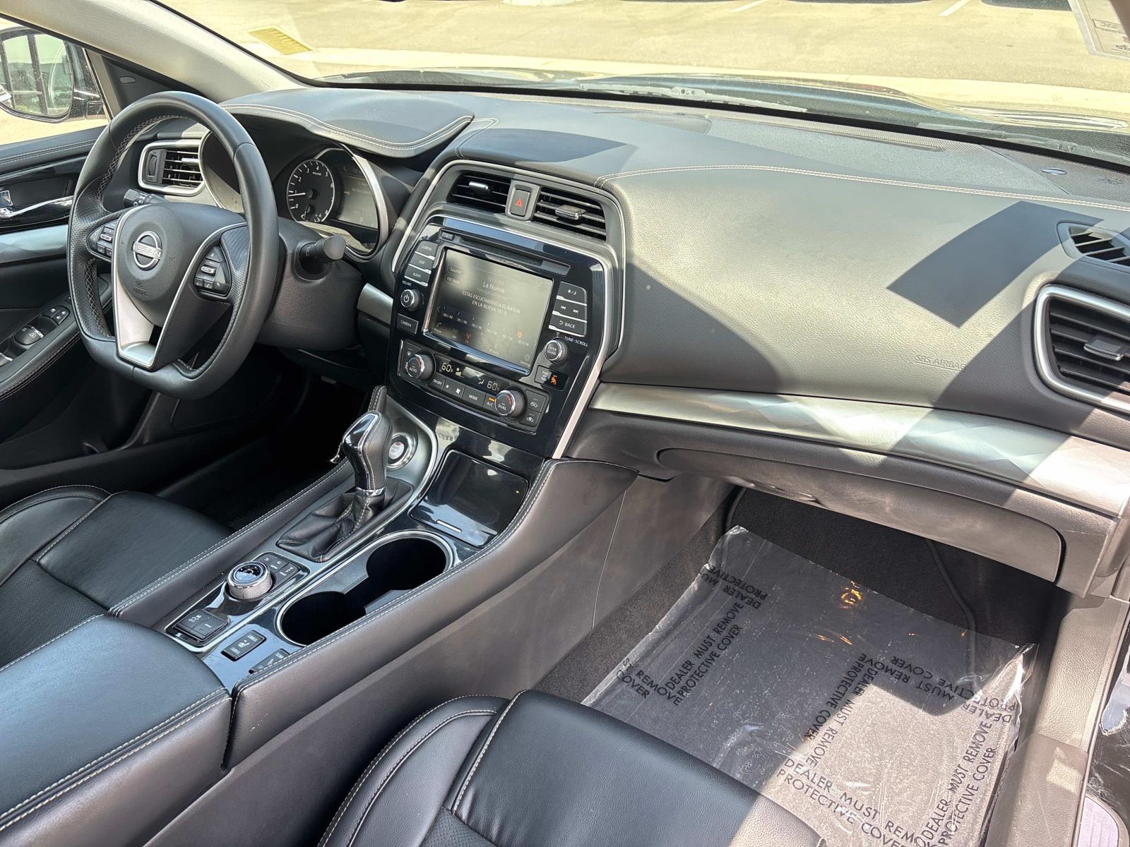 2023 Nissan Maxima SV photo 28