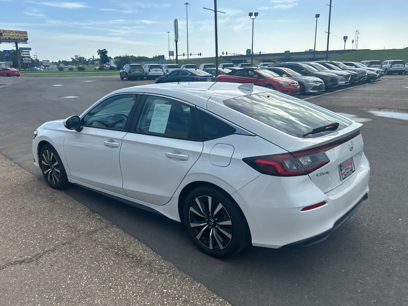 2024 Honda Civic Hatchback EX-L photo 4