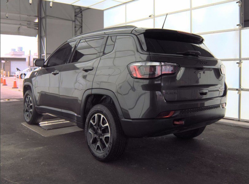 2019 Jeep Compass Trailhawk photo 2