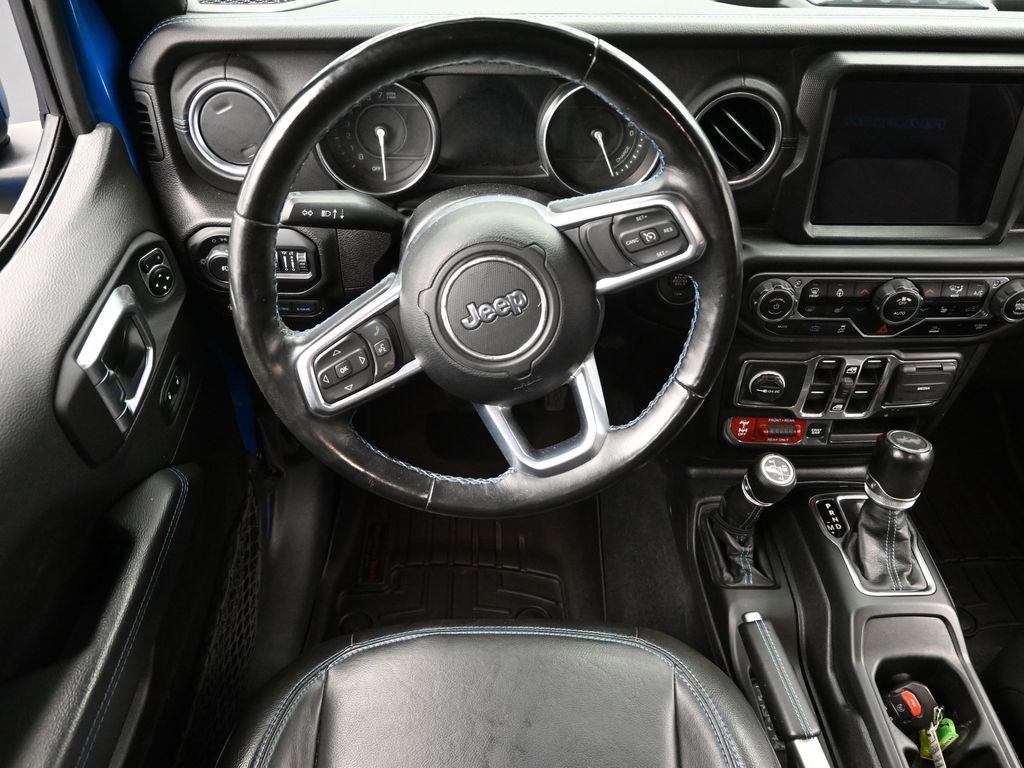 2022 Jeep Wrangler Unlimited Rubicon 4xe photo 9