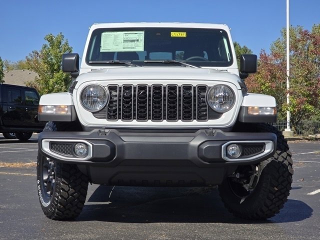 2025 Jeep Gladiator Sport photo 2