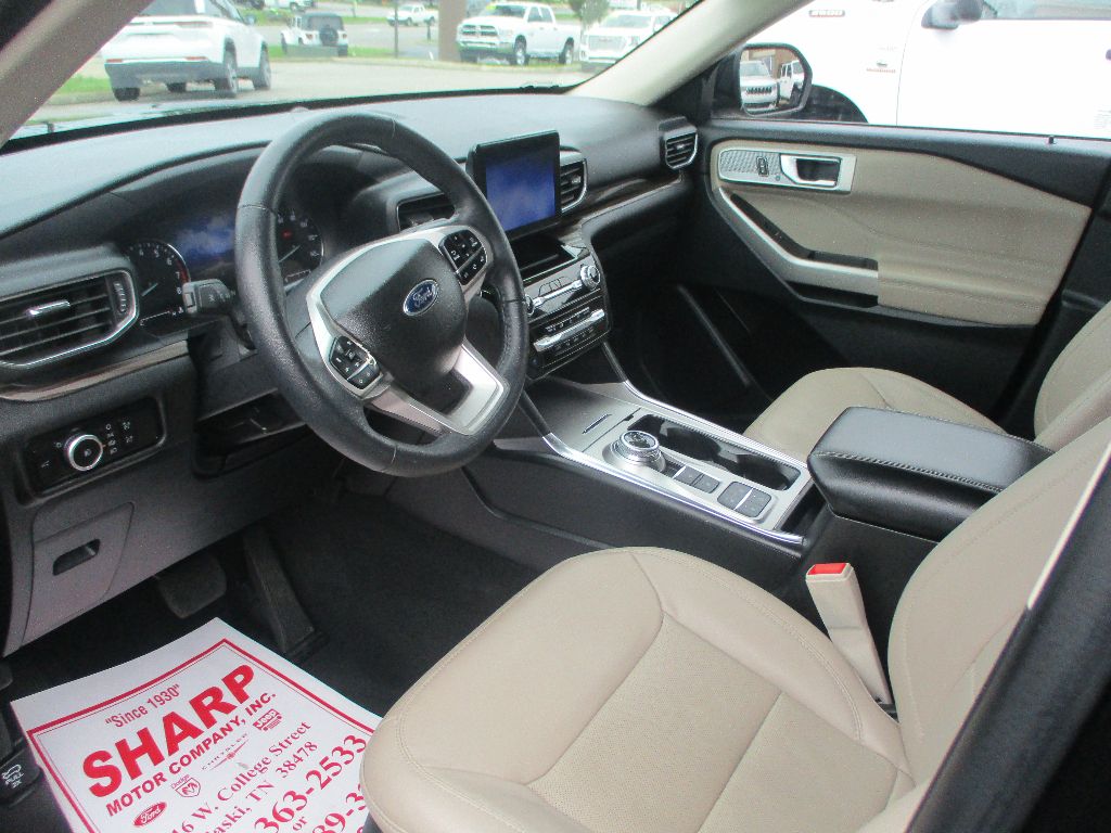 2023 Ford Explorer Limited photo 5