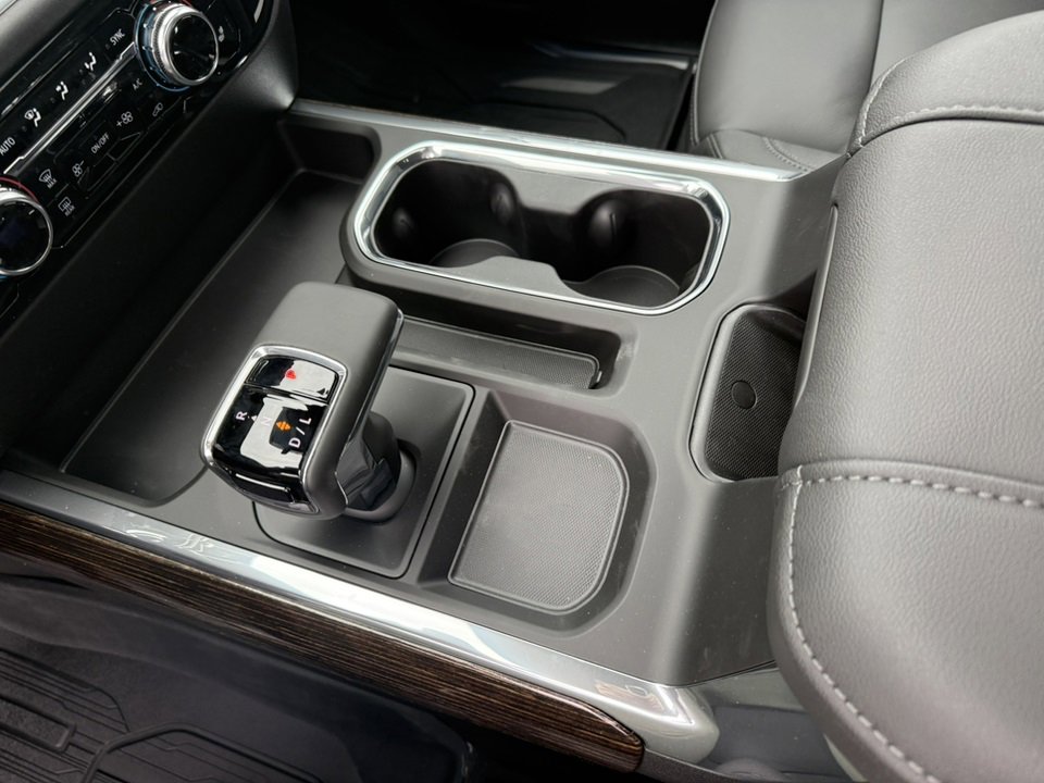 2026 GMC SIERRA - Image 25