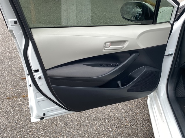 2024 Toyota Corolla Hybrid LE photo 18