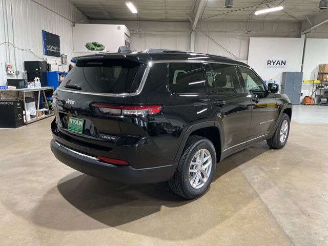 2025 Jeep Grand Cherokee Laredo photo 8