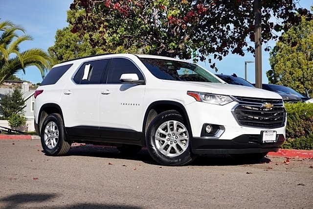 2021 Chevrolet Traverse LT Leather