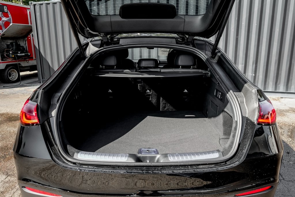 2026 Mercedes Benz GLC 300 Coupe photo 7