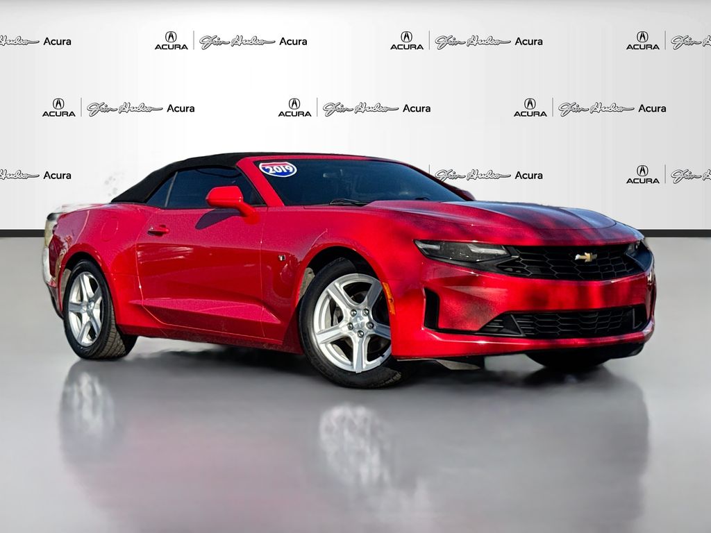 2019 Chevrolet Camaro 1LT's photo