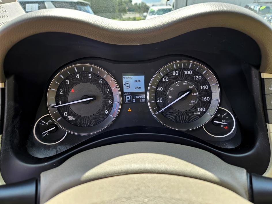 2013 Infiniti M37 Base photo 22