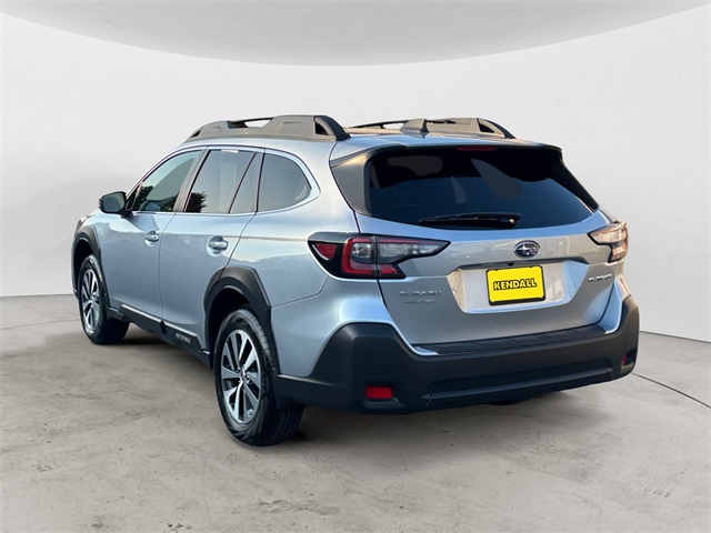 2025 Subaru Outback Premium photo 3