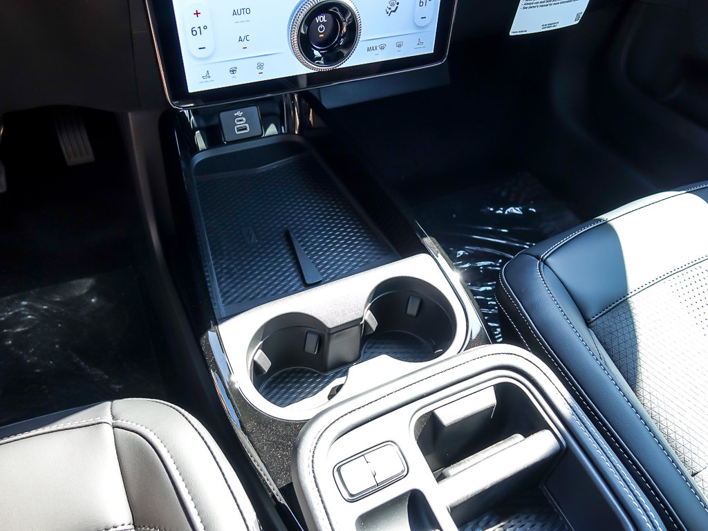 2025 FORD MUSTANG MACH-E - Image 14