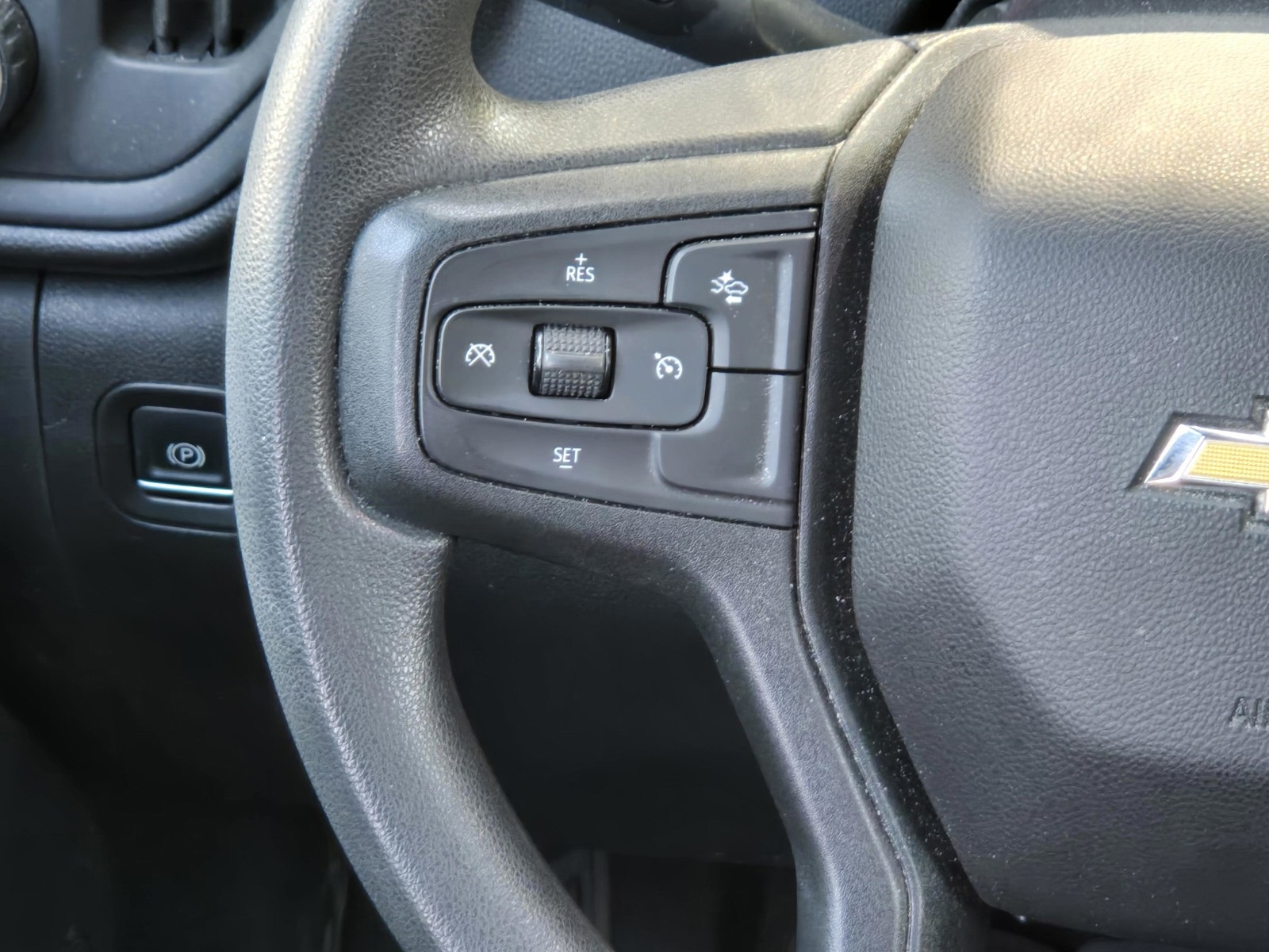 2023 Chevrolet Silverado 1500 Custom photo 15