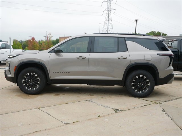 2026 Chevrolet Traverse Z71 photo 2