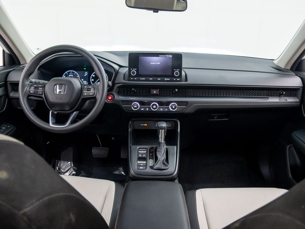 2023 Honda CR-V LX photo 9