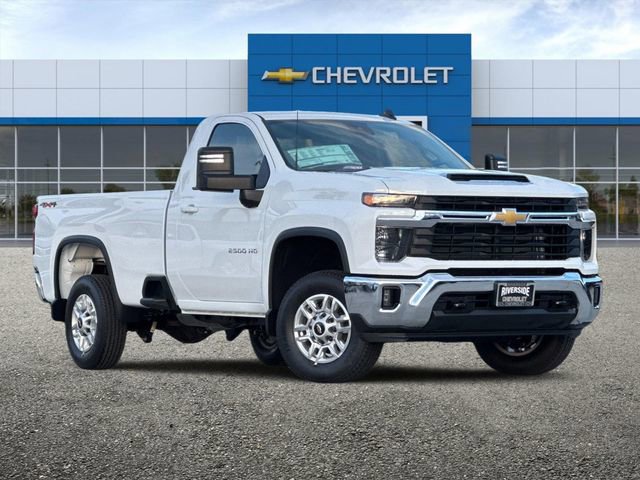 2026 Chevrolet Silverado 2500HD LT photo 2