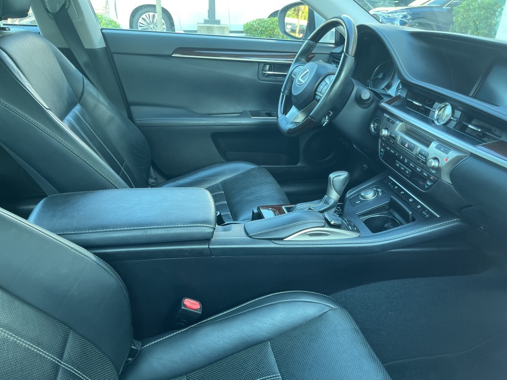2018 Lexus ES 350 photo 9