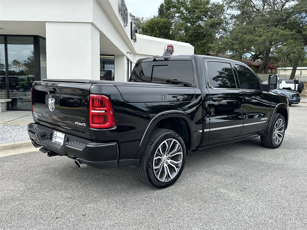 2025 Ram 1500 photo 4