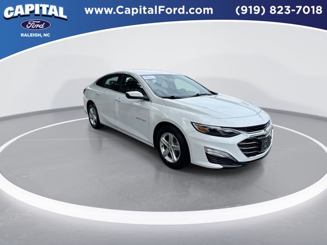 2023 Chevrolet Malibu LS photo 2