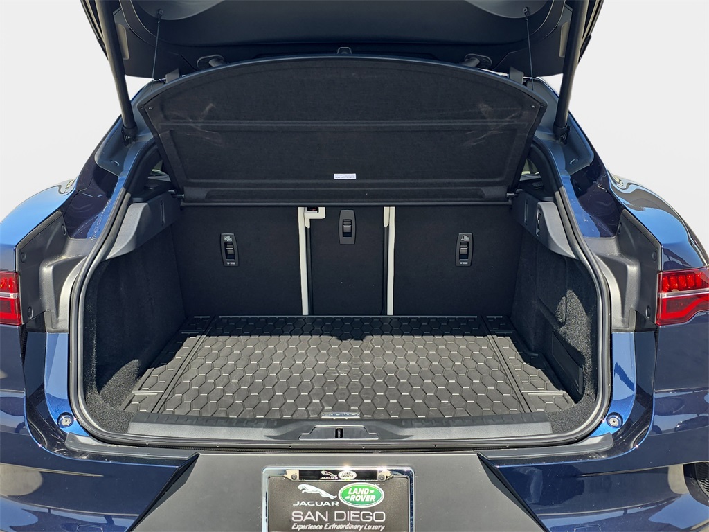 2024 Jaguar I-PACE HSE photo 12