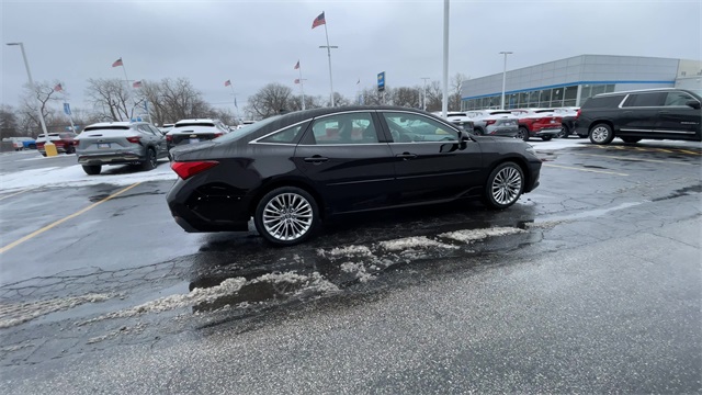 2019 TOYOTA AVALON - Image 9