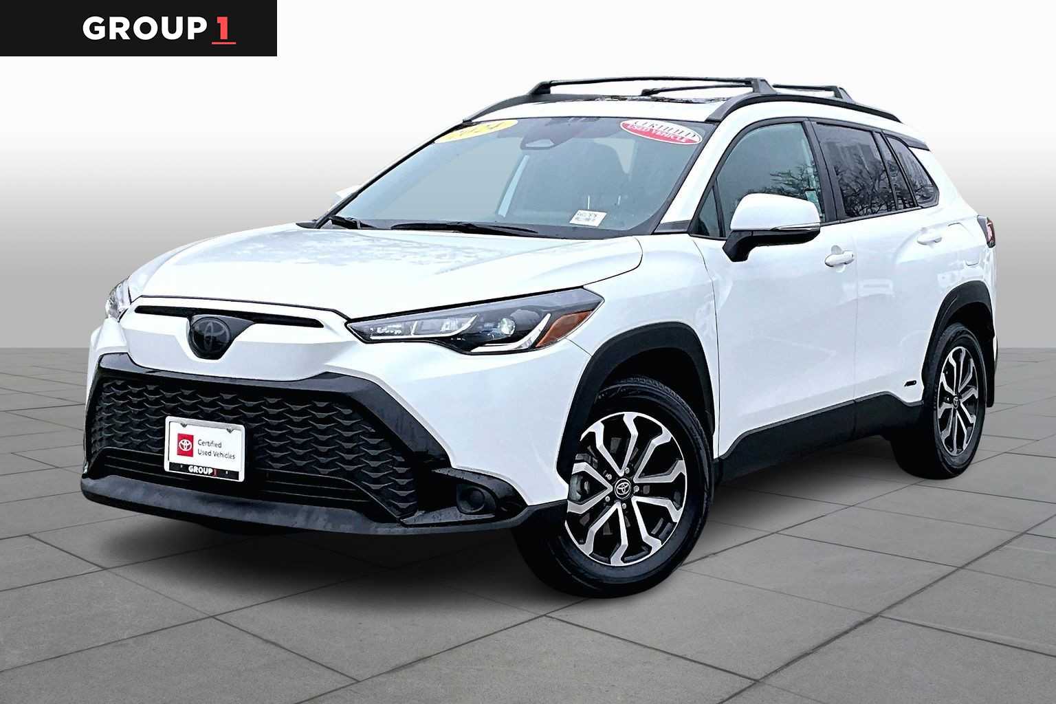 2024 Toyota Corolla Cross SE's photo