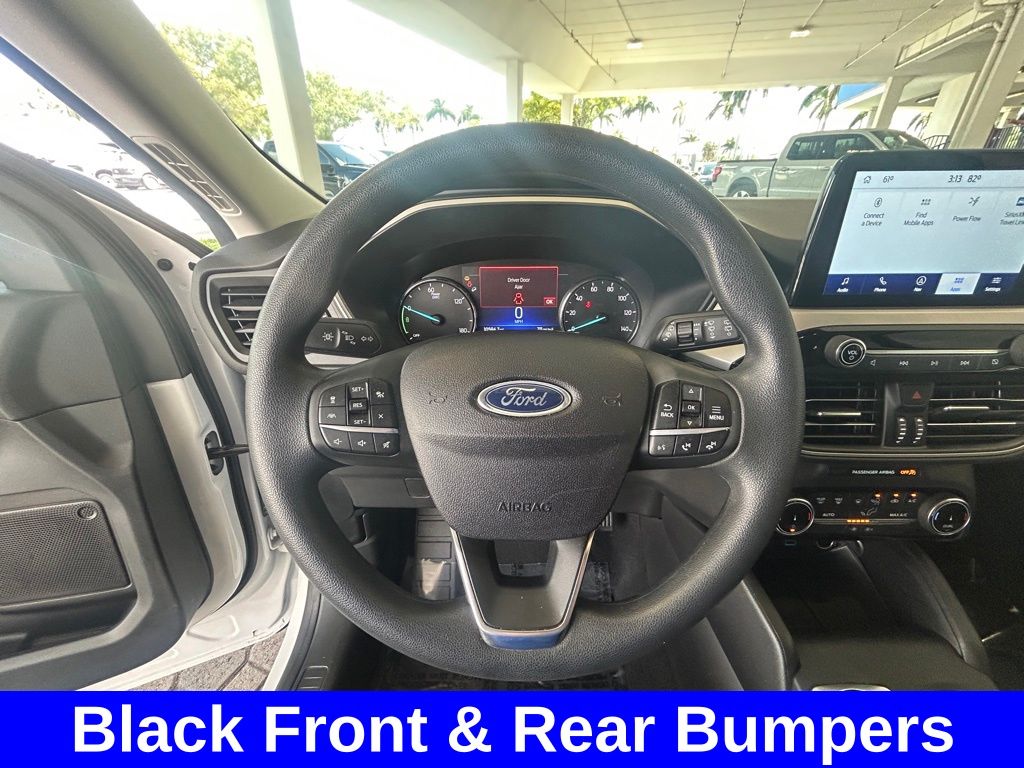 2022 Ford Escape SE Hybrid photo 15
