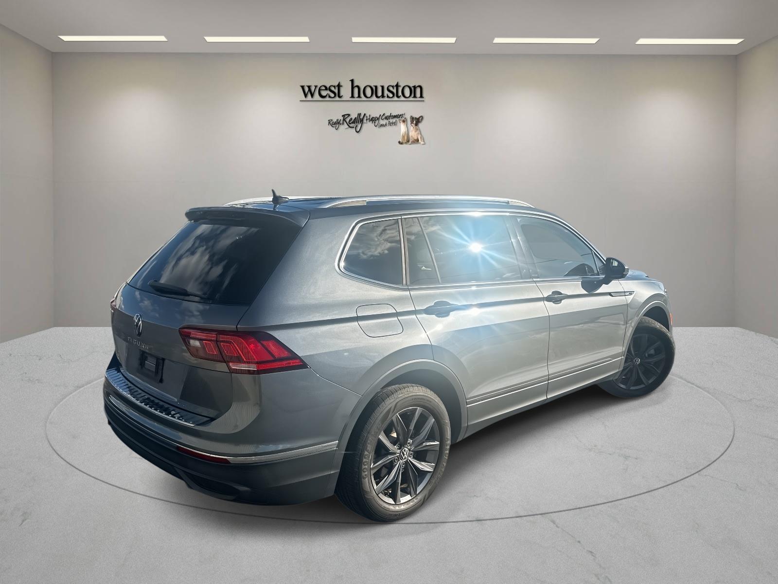 2022 Volkswagen Tiguan SE photo 4