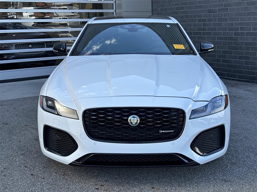 2024 Jaguar XF R-Dynamic SE P250 AWD photo 2