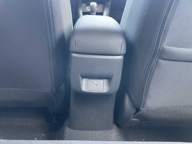 2025 Nissan Versa SV photo 17