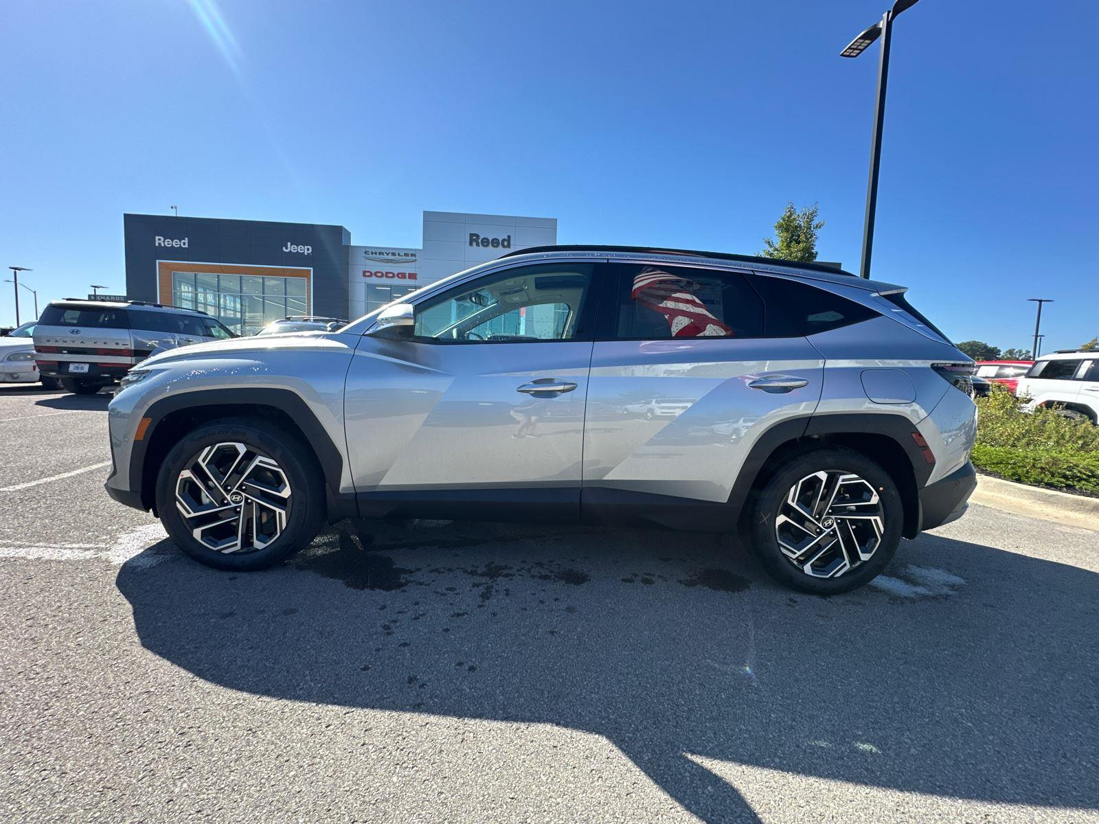 2026 Hyundai Tucson Limited photo 2