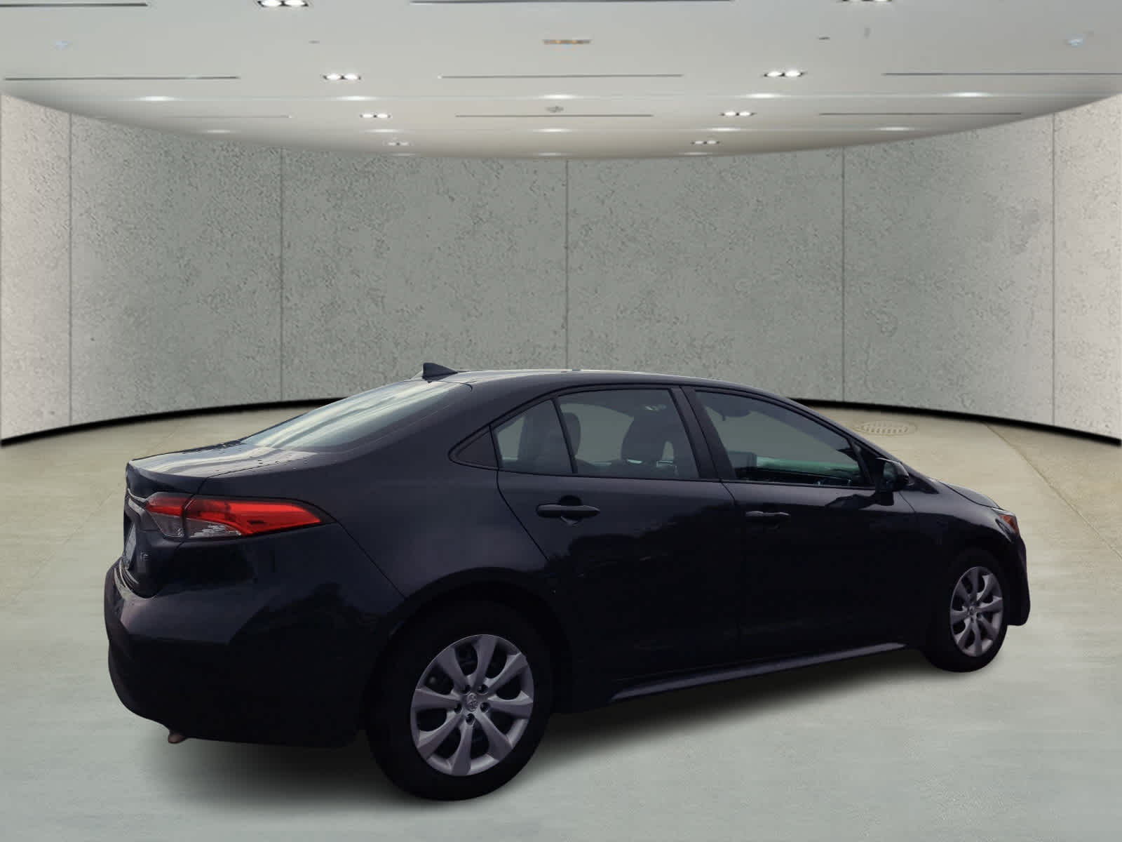 2024 Toyota Corolla LE photo 5