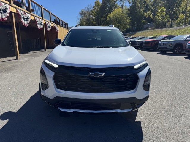 2026 Chevrolet Equinox RS photo 2