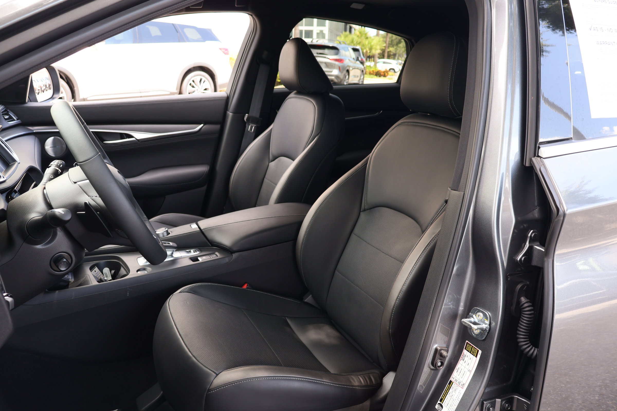 2025 Infiniti QX55 Essential photo 2