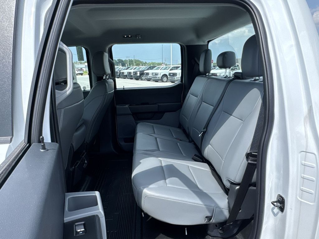 2025 Ford F-350 XL photo 23