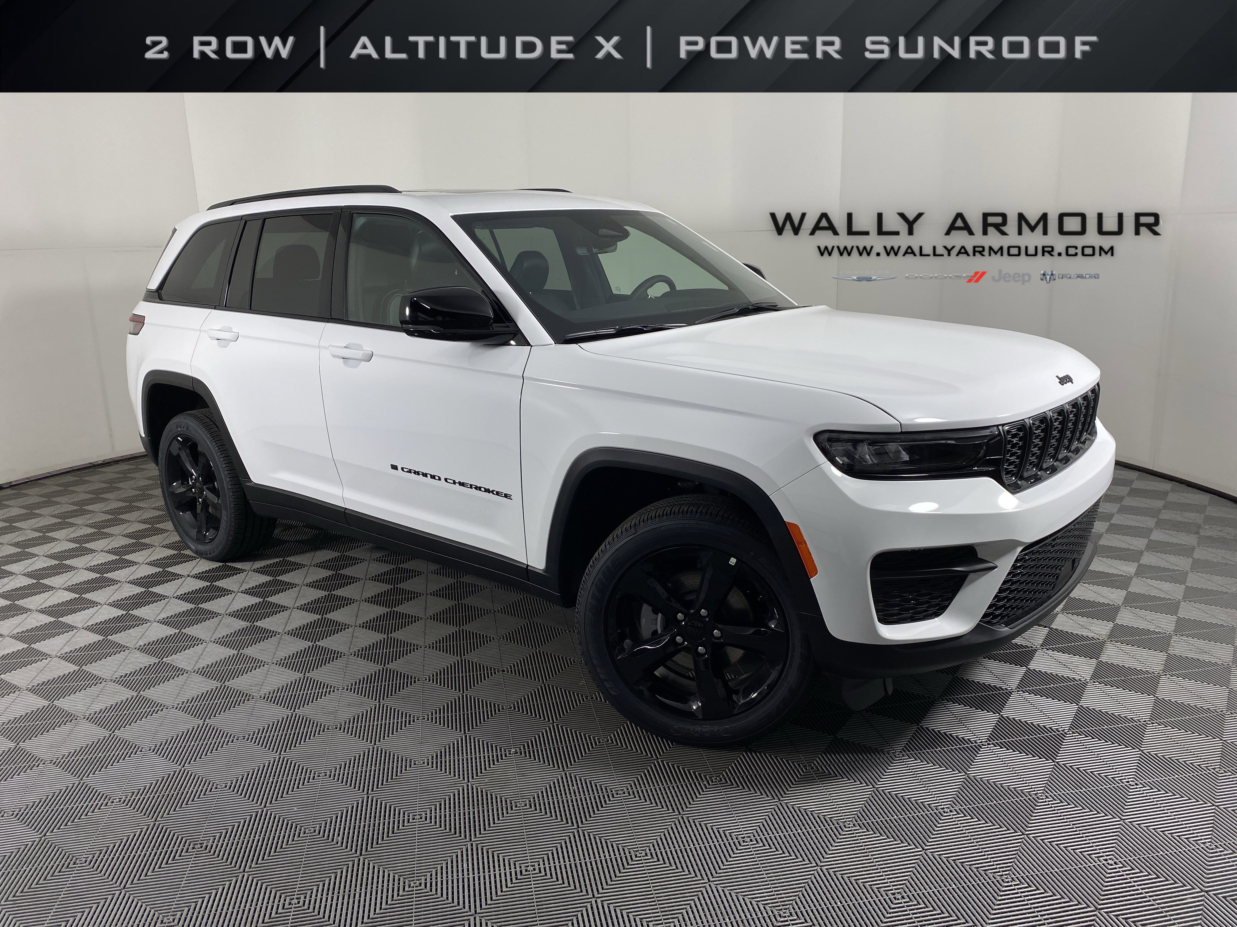 2025 Jeep Grand Cherokee Altitude's photo