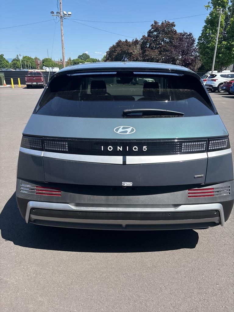 2025 Hyundai Ioniq 5 SE photo 4