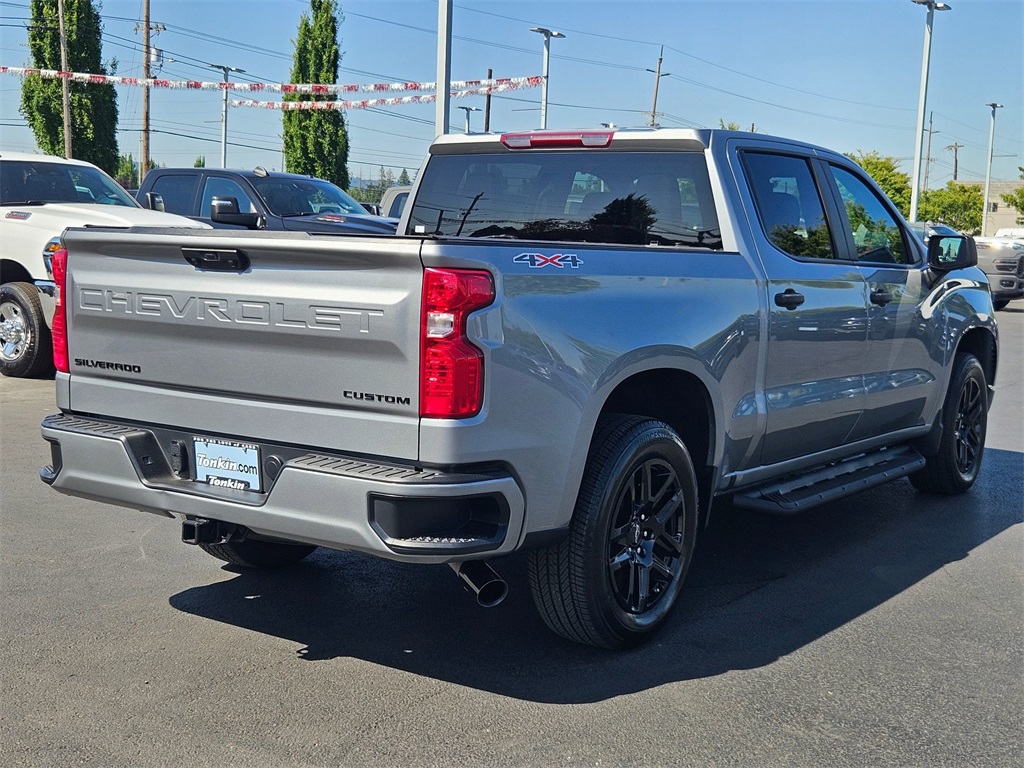 2024 Chevrolet Silverado 1500 Custom photo 6