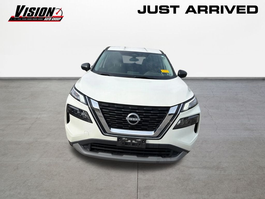 2023 Nissan Rogue S photo 2