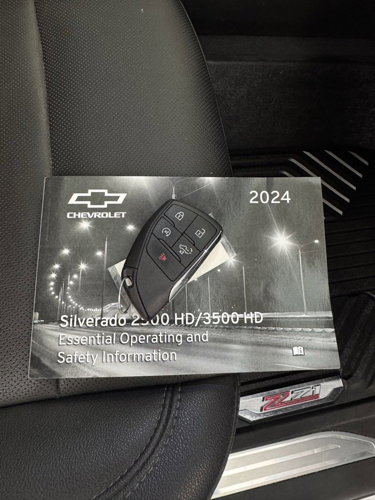 2024 Chevrolet Silverado 3500HD LTZ photo 28