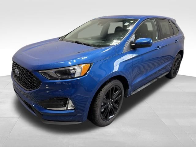 2024 Ford Edge ST-Line's photo