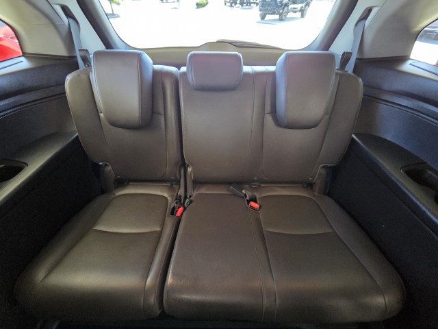 2019 Honda Odyssey Touring photo 19
