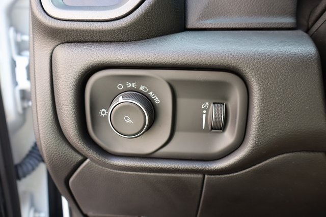 2023 Ram 2500 Tradesman photo 12