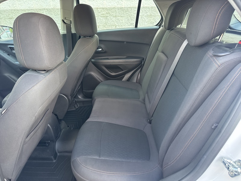 2018 Chevrolet Trax LS photo 29