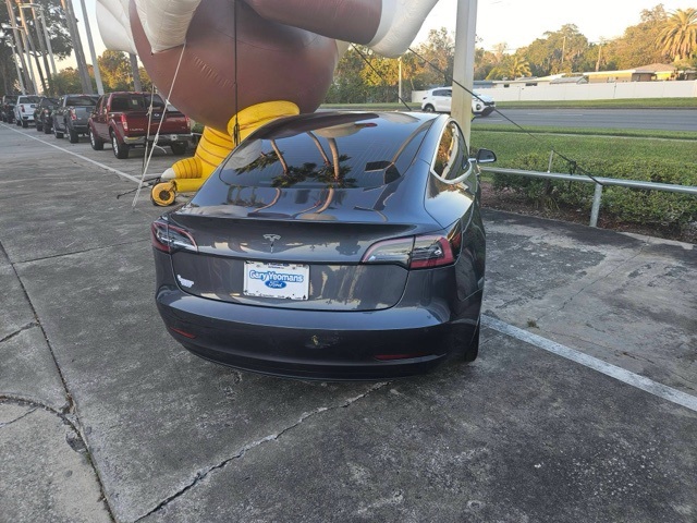 2018 Tesla Model 3 Mid Range photo 4